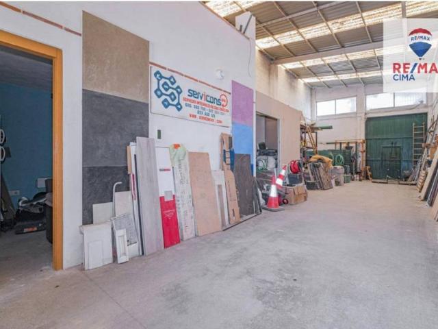 Local Comercial en venta en Comarca de la Vega de Granada, Andalucía
