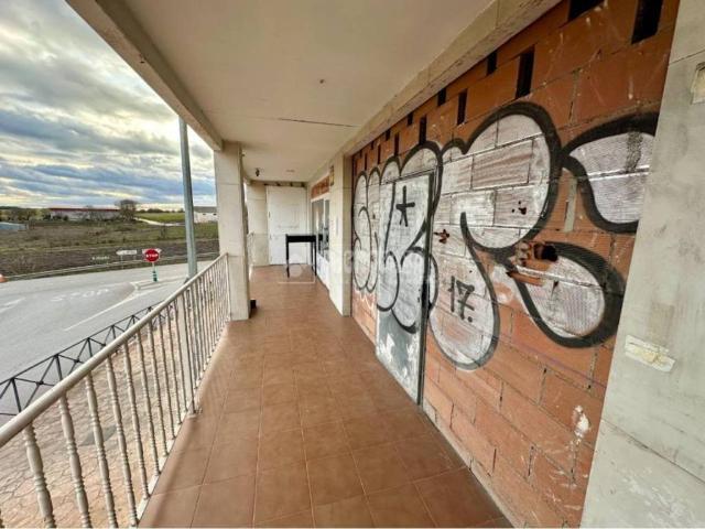 Local Comercial en venta en Pioz, Castilla-La Mancha