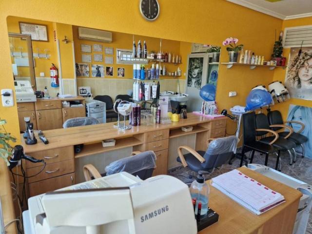 Local Comercial en venta en Polanco, Cantabria