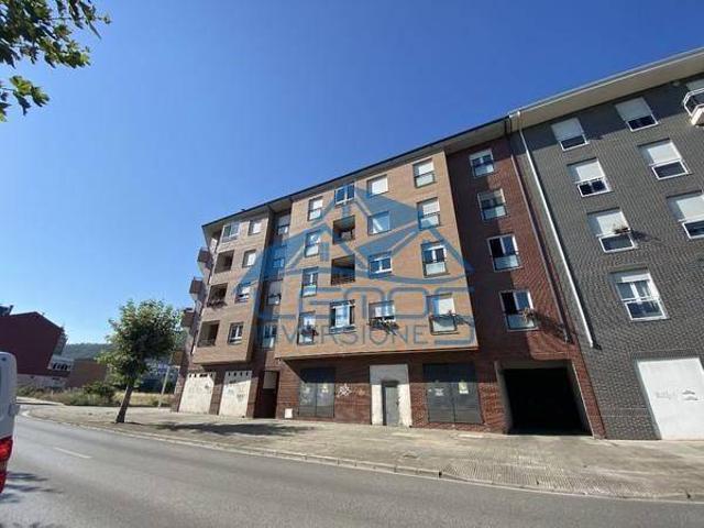 Local Comercial en venta en Flores del Sil, El Bierzo