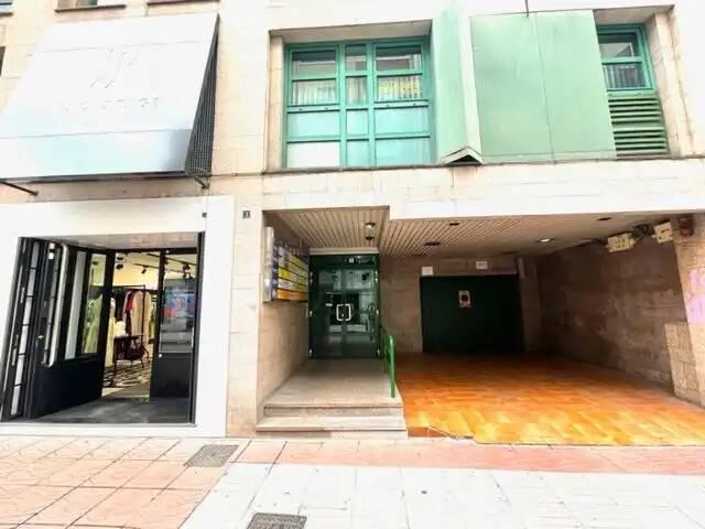 Local Comercial en venta en Flores del Sil, El Bierzo
