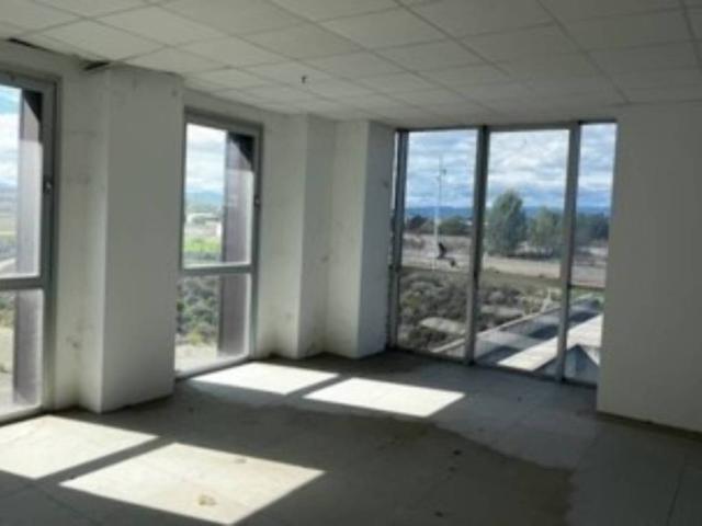 Local Comercial en venta en Fuentesnuevas, Ponferrada