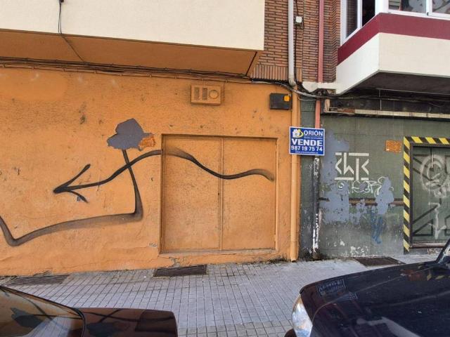 Local Comercial en venta en Flores del Sil, El Bierzo