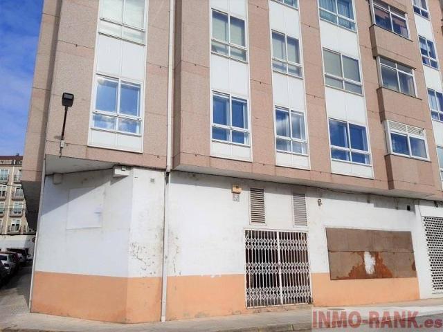 Local Comercial en venta en Ponteareas
