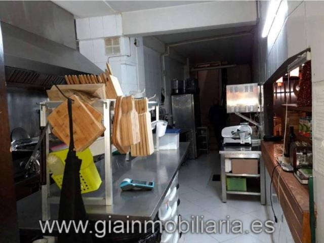 Local Comercial en venta en Ponteareas, O Condado