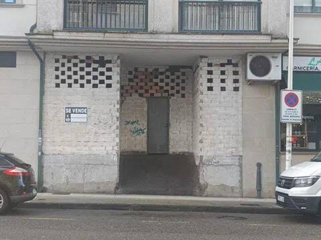 Local Comercial en venta en A Virxe do Camiño, Pontevedra