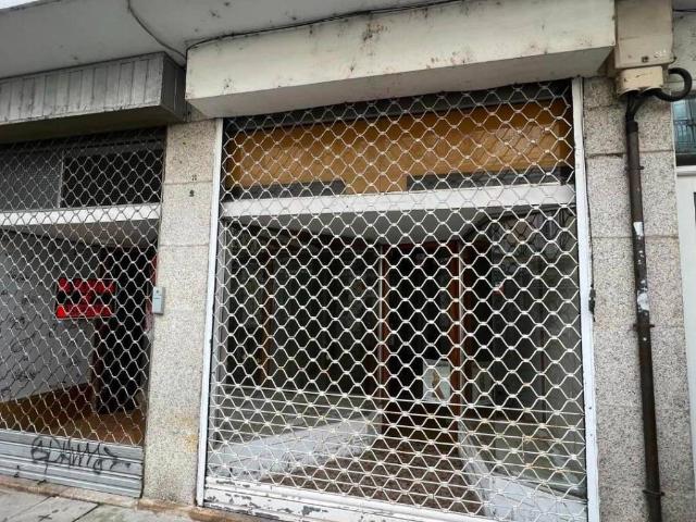 Local Comercial en venta en Deza, Pontevedra