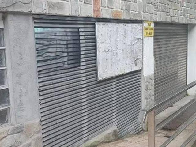 Local Comercial en venta en Campolongo, Pontevedra