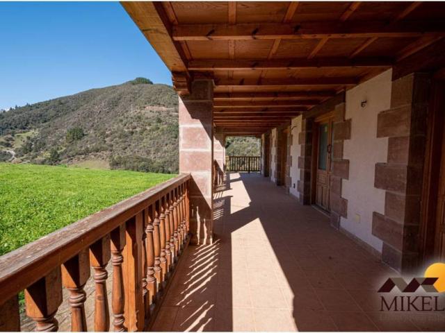 Casa en venta en Potes, Cantabria