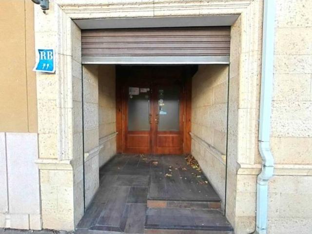 Local Comercial en venta en Pradoluengo, Castilla y León