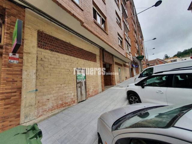 Local Comercial en venta en Pravia, Asturias