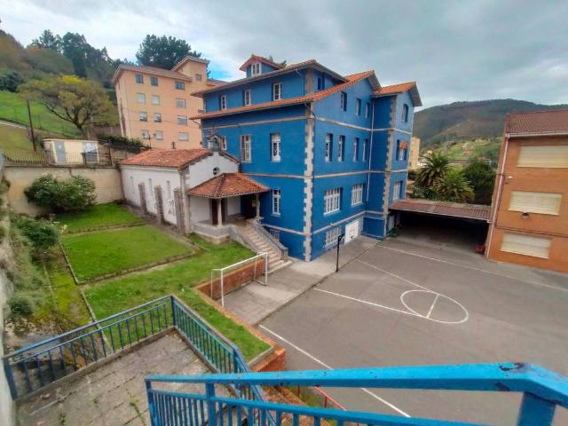 Local Comercial en venta en Praúa, Pravia