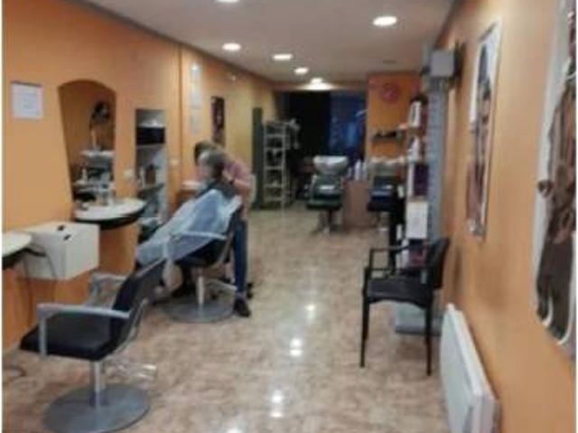 Local Comercial en venta en Puigcerdà, Girona