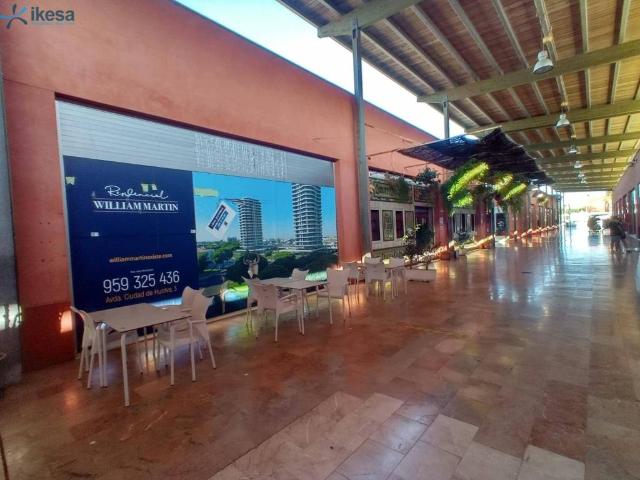 Local Comercial en venta en Comarca Metropolitana de Huelva, Andalucía