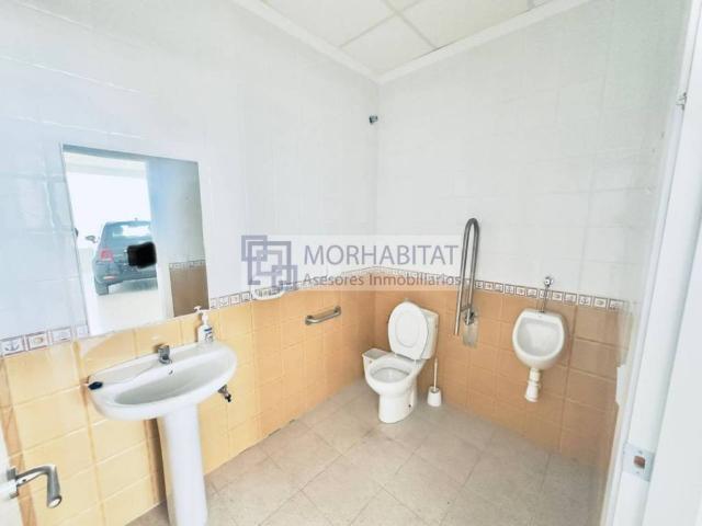 Local Comercial en venta en Comarca Metropolitana de Huelva, Andalucía