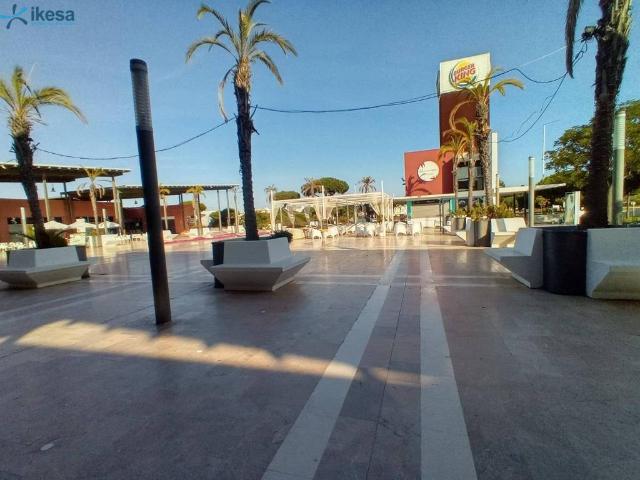 Local Comercial en venta en Comarca Metropolitana de Huelva, Andalucía