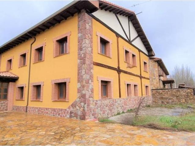 Local Comercial en venta en Rascafría, Urbanización Valle de El Paular