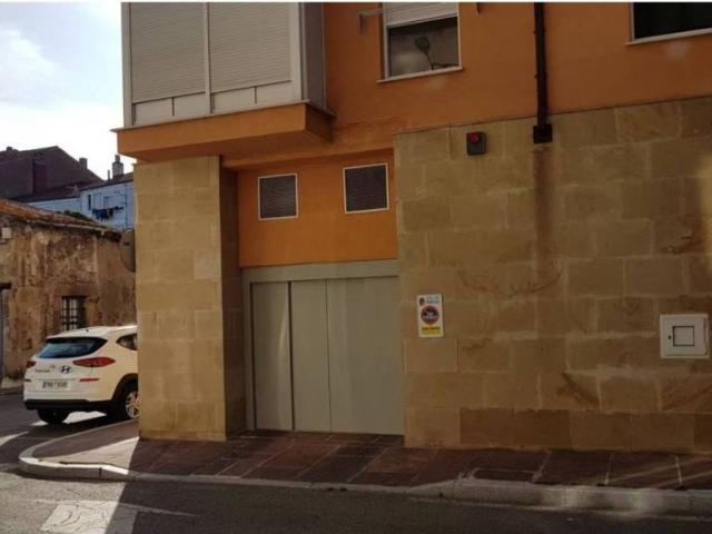Local Comercial en venta en Reinosa, Cantabria