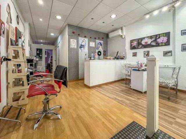 Local Comercial en venta en els Poetes, Baix Camp