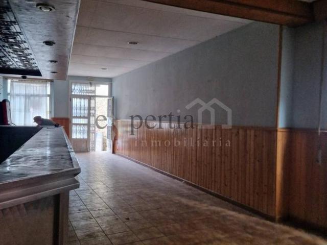 Local Comercial en venta en Ribeira