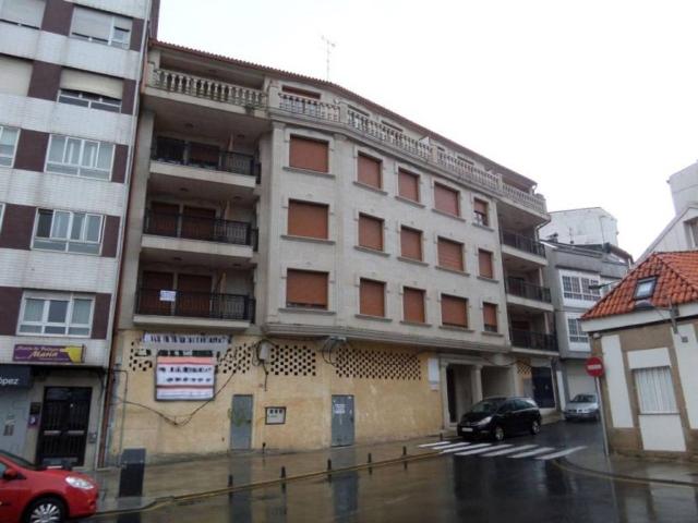 Local Comercial en venta en Ribeira, Fondevila
