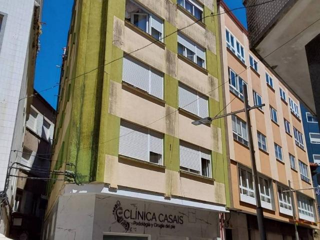 Local Comercial en venta en Ribeira