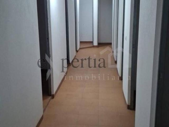 Local Comercial en venta en Ribeira