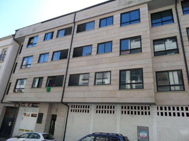 Local Comercial en venta en Ribeira, A Barbanza