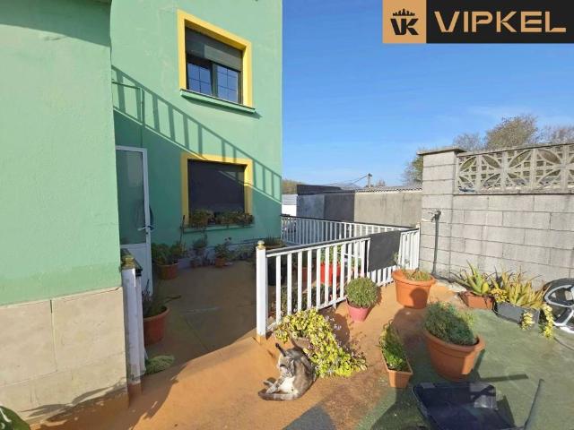 Local Comercial en venta en Ribeira