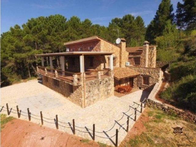 Local Comercial en venta en Riópar, Castilla-La Mancha