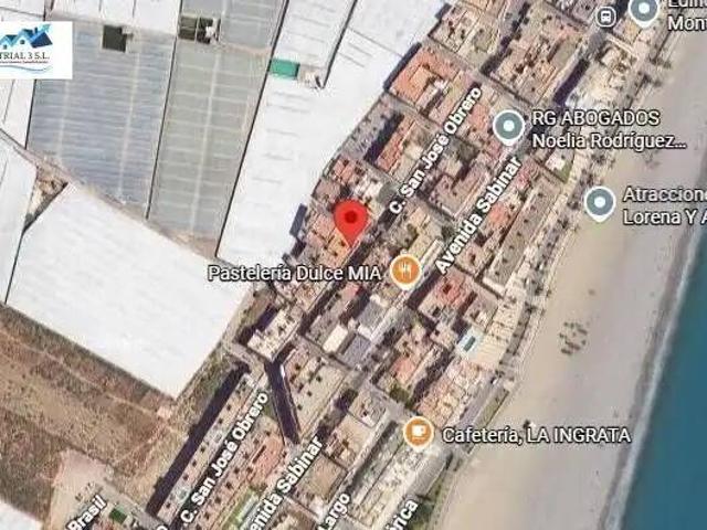 Local Comercial en venta en Roquetas De Mar, Andalucía