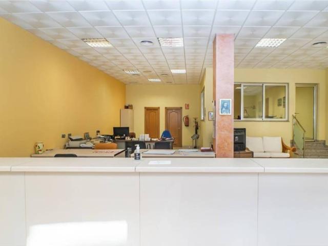 Local Comercial en venta en Roquetas De Mar, Andalucía