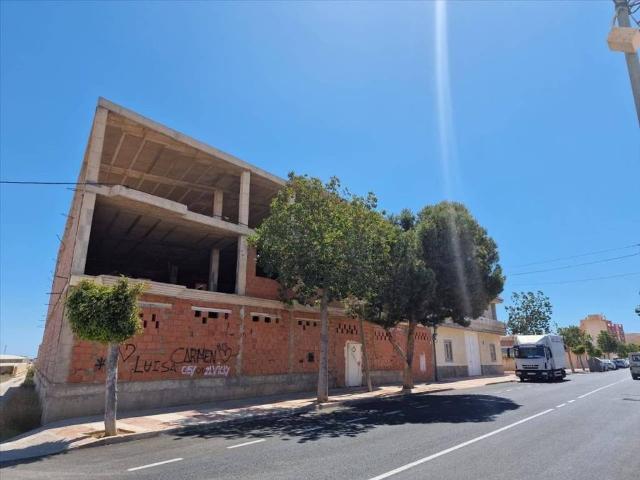 Local Comercial en venta en Roquetas De Mar, Andalucía