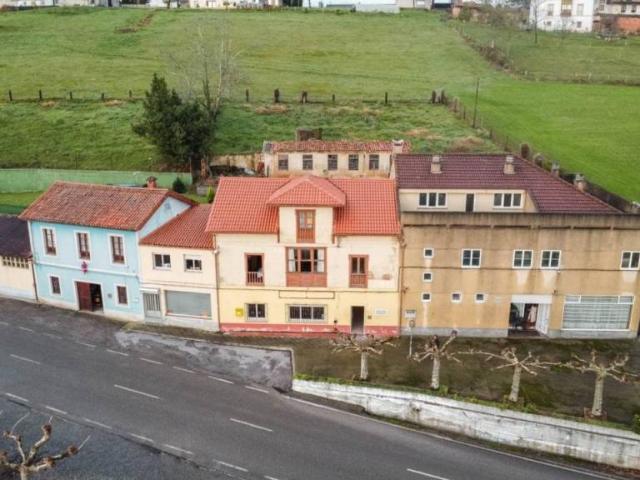 Local Comercial en venta en Salas, Asturias