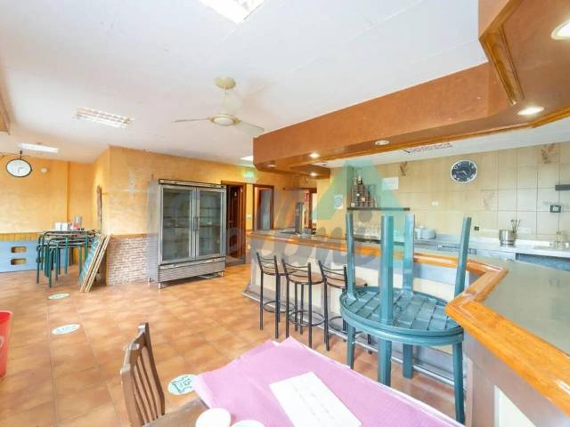 Local Comercial en venta en Salas, Asturias
