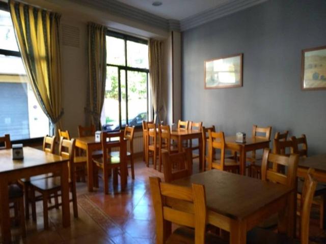 Local Comercial en venta en Salceda de Caselas, Vigo
