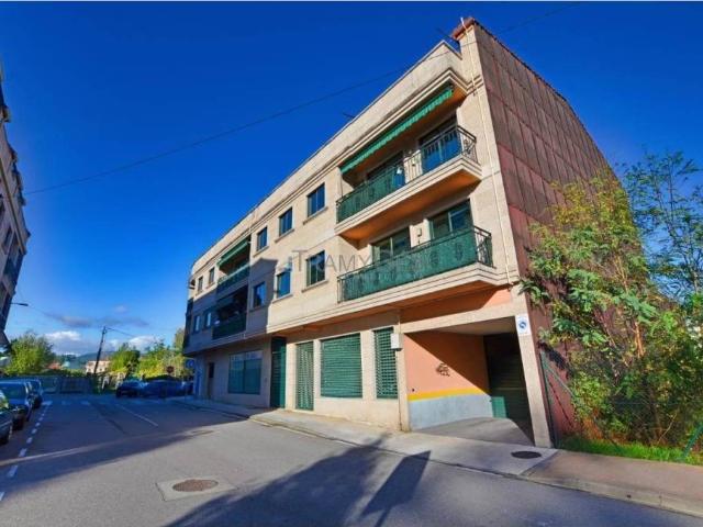Local Comercial en venta en Salceda de Caselas, Vigo