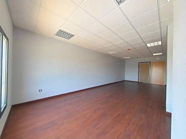 Local Comercial en venta en Salteras, Andalucía