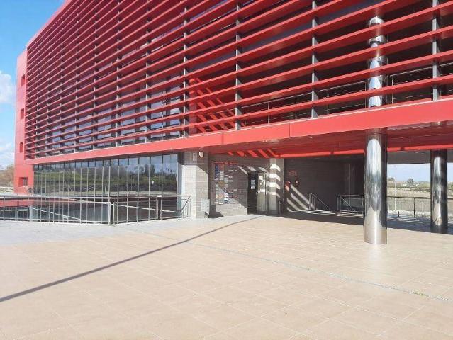 Local Comercial en venta en Salteras, Andalucía