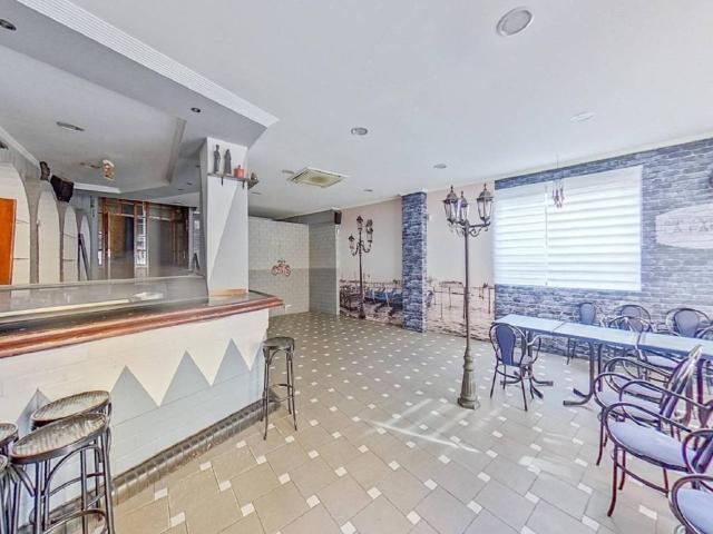 Local Comercial en venta en Trobajo del Camino, San Andrés Del Rabanedo