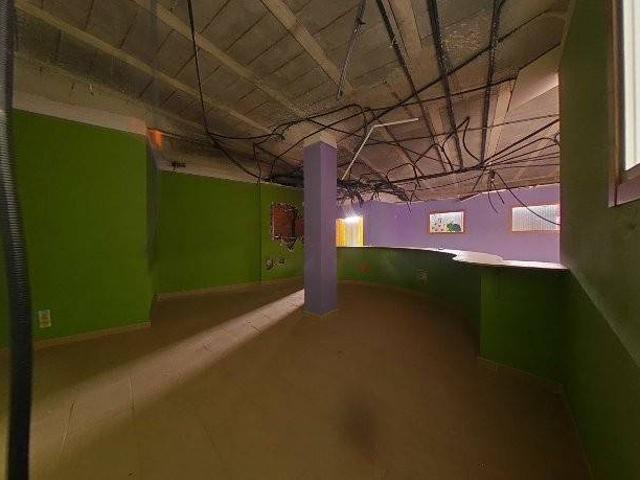 Local Comercial en venta en San Cibrao Das Viñas, A Lagoa