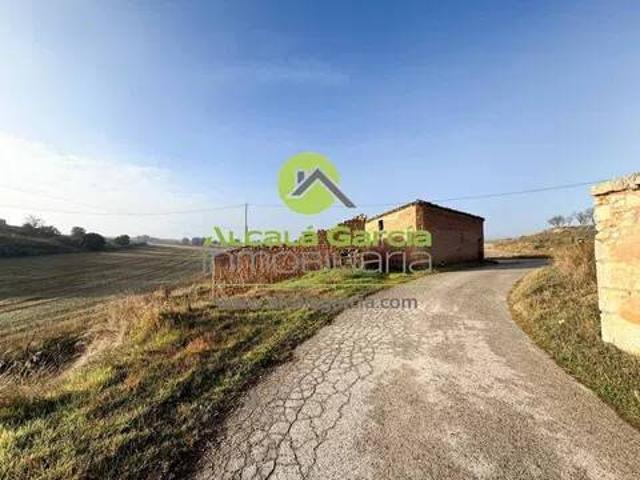 Local Comercial en venta en San Esteban De Gormaz, Castilla y León