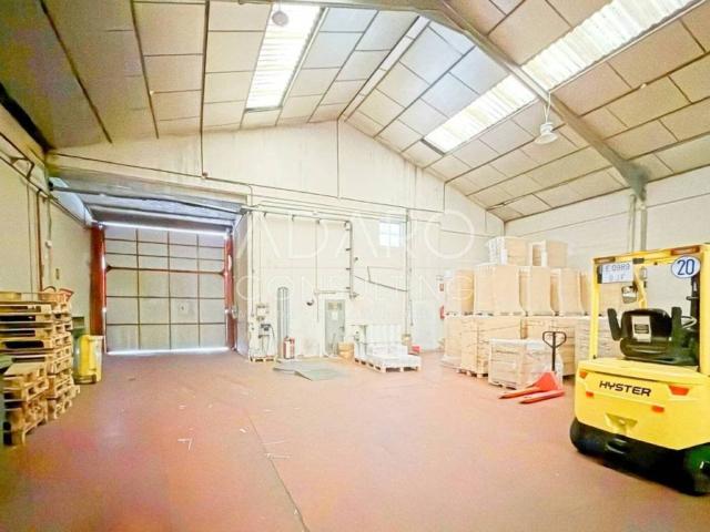 Local Comercial en venta en San Fernando de Henares, Comunidad de Madrid