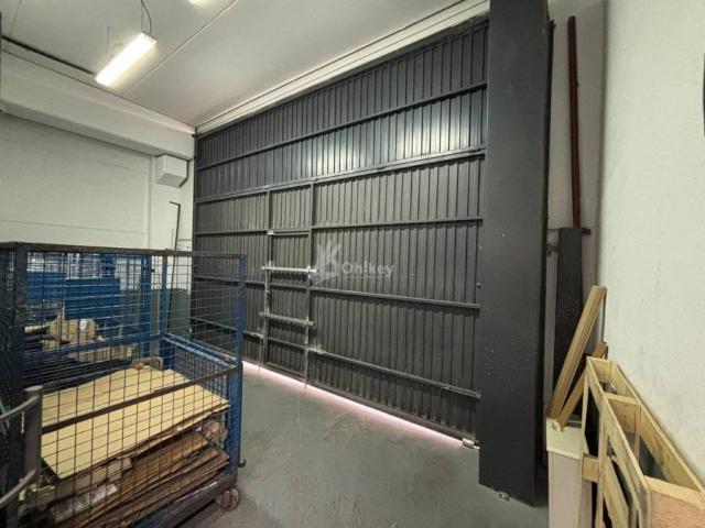 Local Comercial en venta en San Fernando de Henares, Comunidad de Madrid