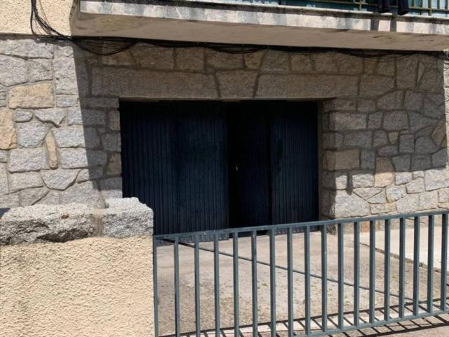 Local Comercial en venta en San Lorenzo De El Escorial, Madrid