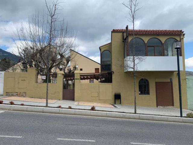 Local Comercial en venta en San Lorenzo De El Escorial, Madrid
