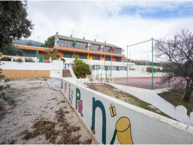 Local Comercial en venta en San Lorenzo De El Escorial, Madrid