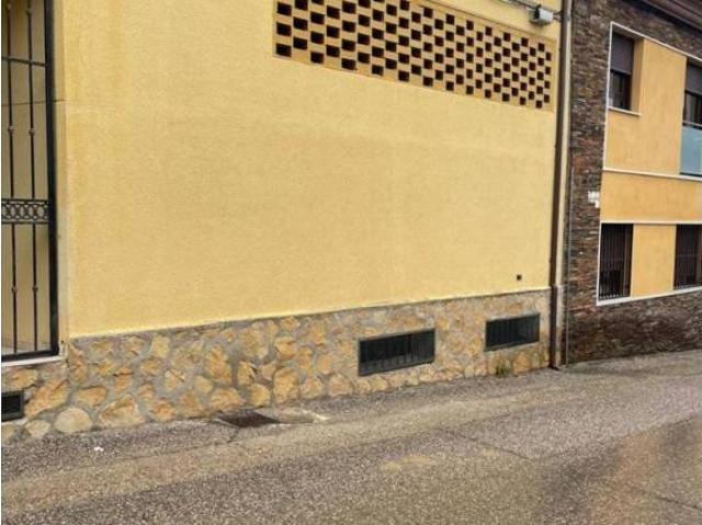 Local Comercial en venta en San Román De Los Montes, Castilla-La Mancha