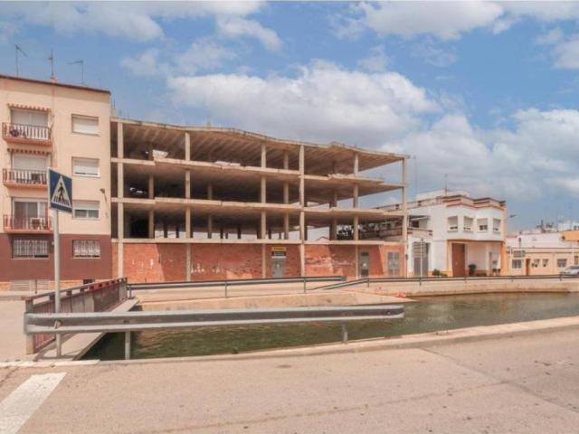 Local Comercial en venta en Montsià, Catalunya