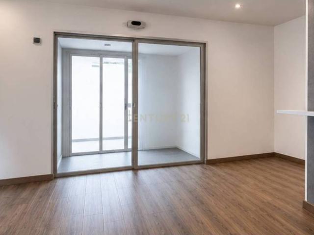 Local Comercial en venta en Centre, Baix Llobregat
